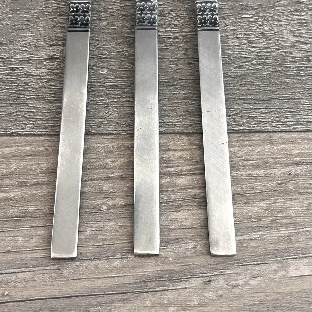 Oneida‎ Northland DANISH FLING Stainless Burnished 3 Cocktail Seafood Forks
